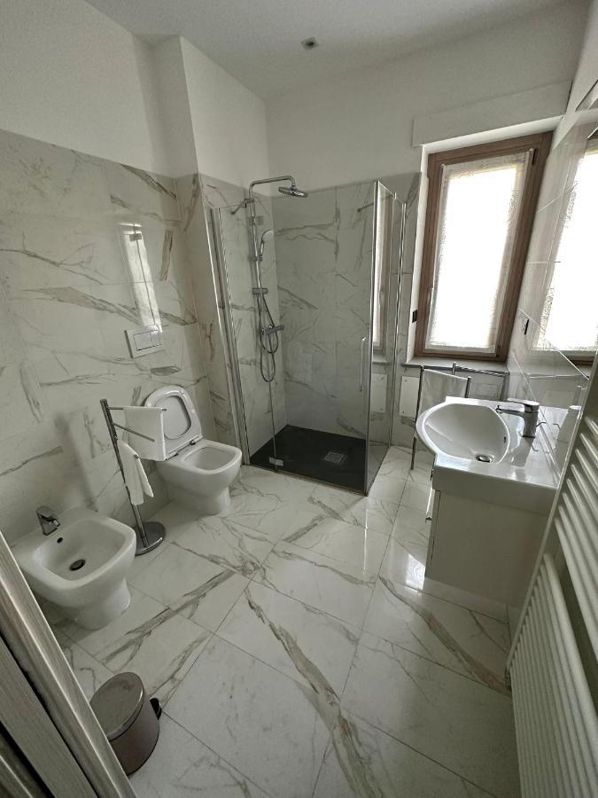 Casa Battisti Appartement Asti Buitenkant foto